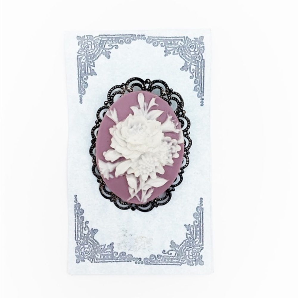 Handmade “Victorian” Style Resin Cameo Pin Brooch by Back to Classics Designs